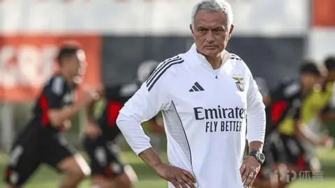 揭秘未来之星！麦克托米奈：萨哈暗示有望加盟皇萨，拜仁或成另一强队争夺目标